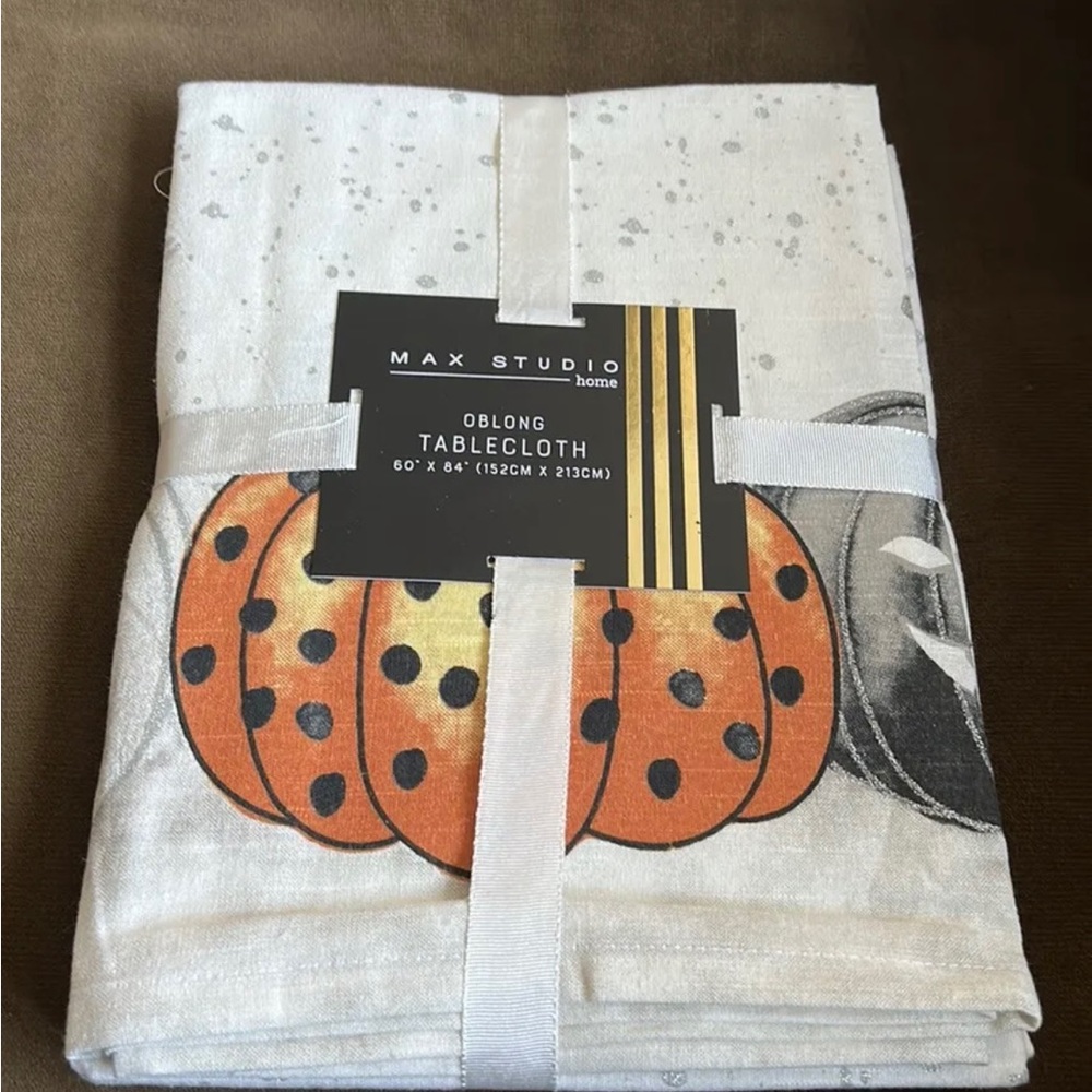 Max Studio  Tablecloth Halloween theme Pumpkin 60”x 84” Colorful Pumpkins
